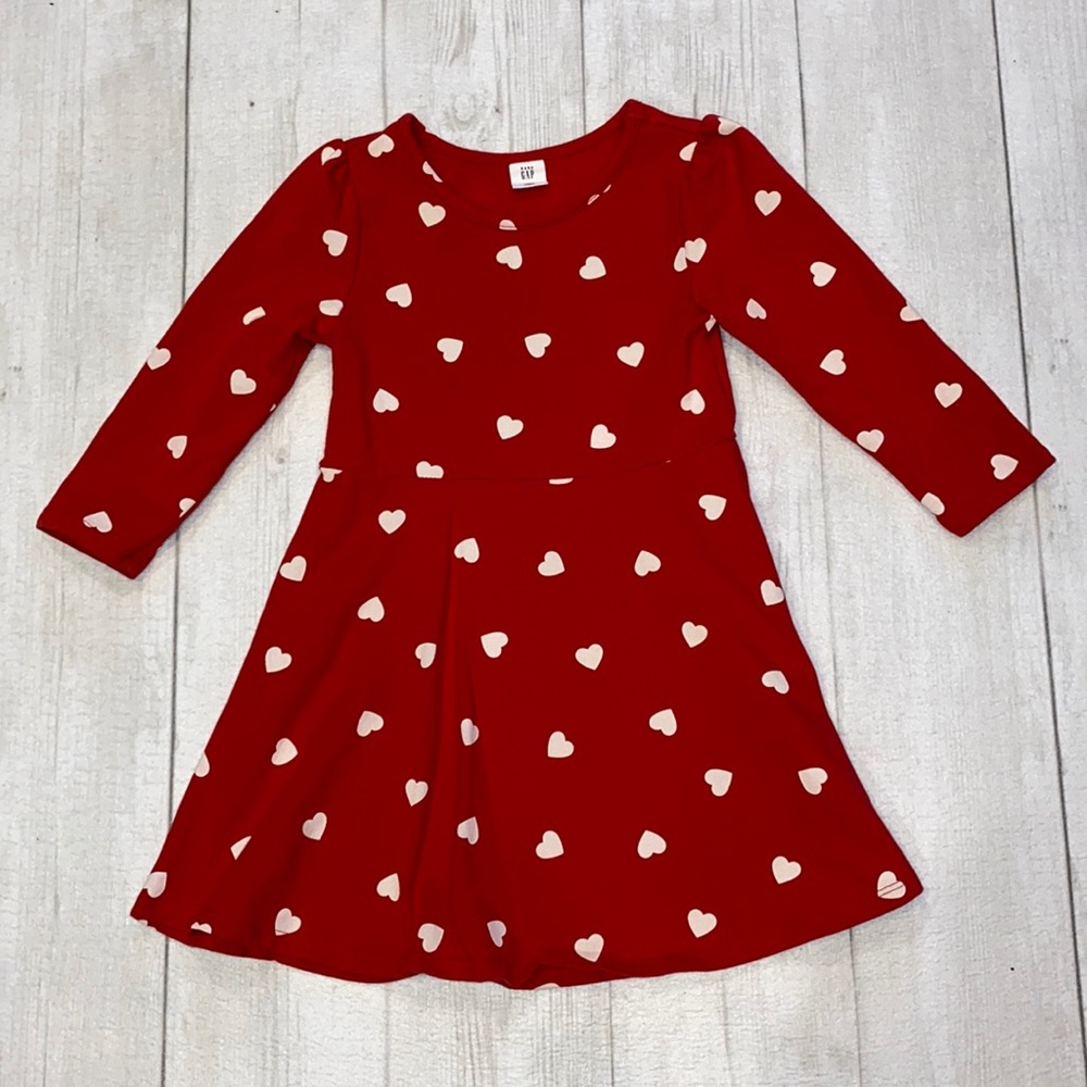 GAP Heart Dress, Size 4T ❤️❤️❤️
